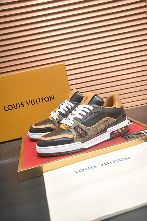 ルイヴィトン LVトレイナー モノグラム マカサー スニーカー ブラウン shoes327 - 画像 (4)