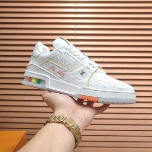 ルイヴィトン LVトレイナー モノグラム プレーン スニーカー ホワイト マルチカラー shoes329