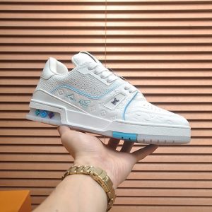 ルイヴィトン LVトレイナー モノグラム プレーン スニーカー ホワイト ライトブルー shoes330