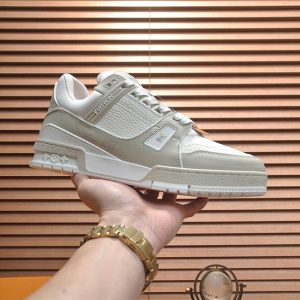 ルイヴィトン LVトレイナー スニーカー ホワイト×ベージュ shoes335