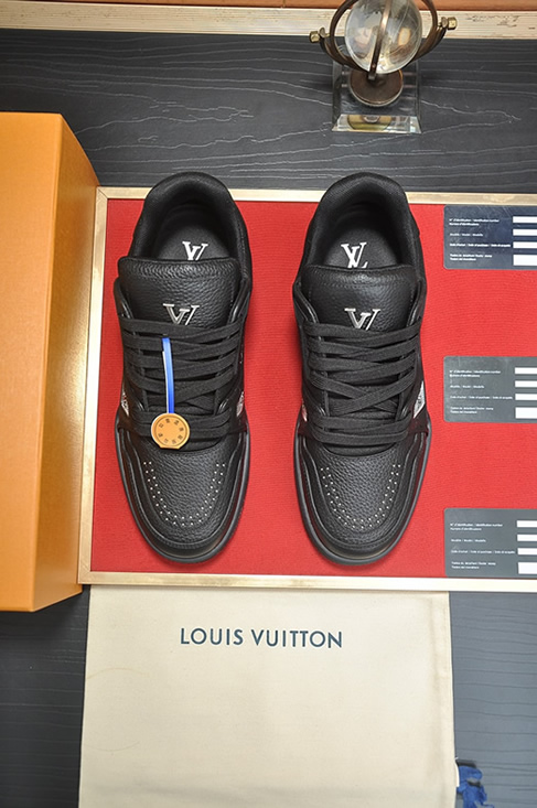 ルイヴィトン LVトレイナー モノグラム スタッズ スニーカー ブラック shoes339 - 画像 (2)