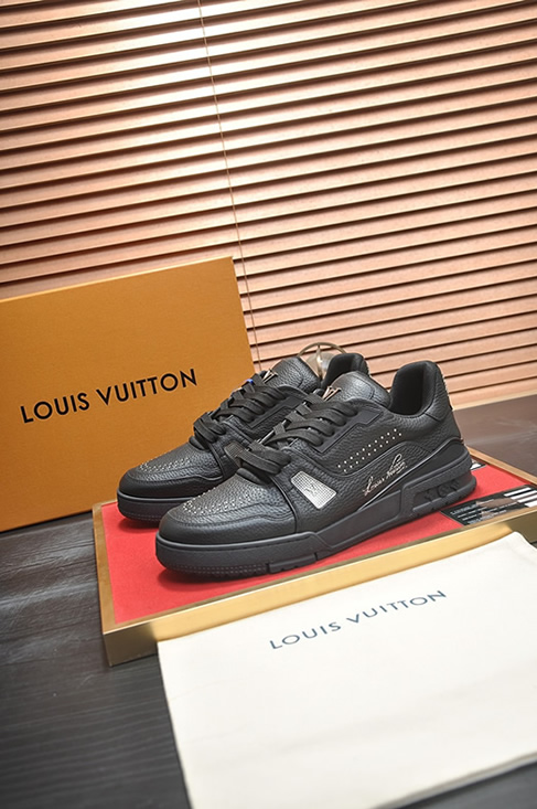 ルイヴィトン LVトレイナー モノグラム スタッズ スニーカー ブラック shoes339 - 画像 (4)