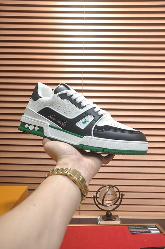 ルイヴィトン LVトレイナー スニーカー ホワイト ブラック グリーン shoes343