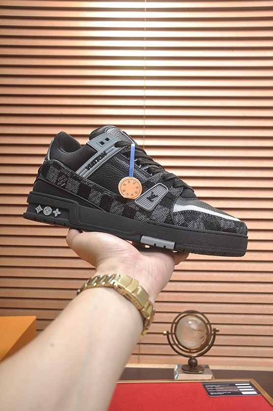 ルイヴィトン LVトレイナー モノグラム デニム スニーカー ブラック グレー shoes350