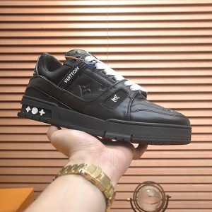ルイヴィトン LVトレイナー スニーカー ブラック shoes354