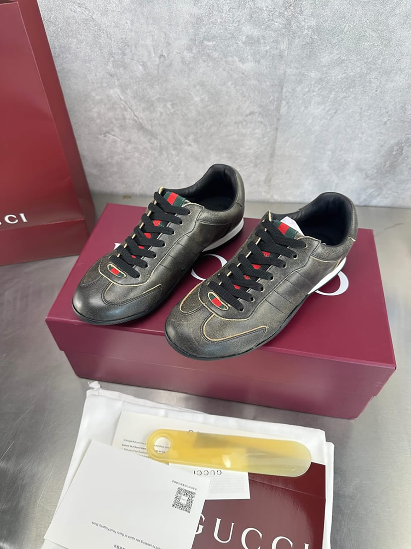グッチ スニーカー ヴィンテージ加工 レザー ブラック シェリーライン shoes379
