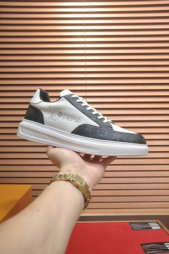ルイヴィトン スニーカー モノグラム・エクリプス ホワイト shoes390