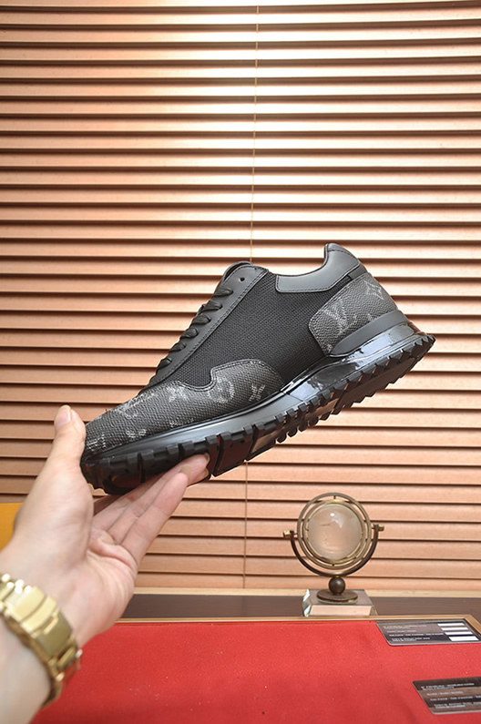 ルイヴィトン スニーカー ランアウェイ ブラック エクリプス shoes401 - 画像 (5)