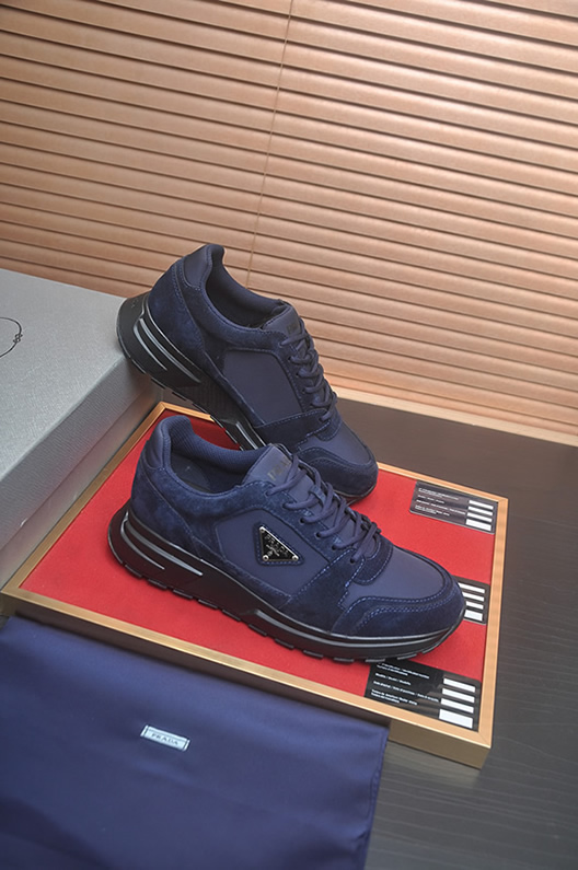 プラダ スニーカー トライアングルロゴ オールブラック shoes406 - 画像 (6)