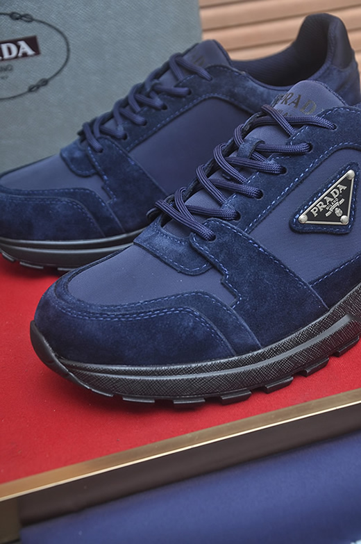 プラダ スニーカー トライアングルロゴ オールブラック shoes406 - 画像 (8)