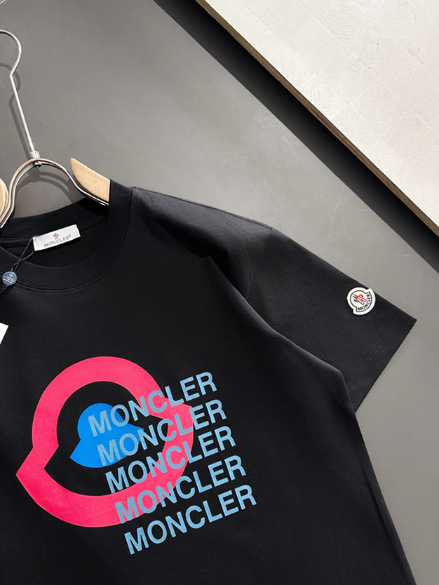 モンクレール Tシャツ プリントTシャツ ブラック マルチカラー FS316 - 画像 (3)