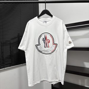 モンクレール Tシャツ ビッグロゴサークルワッペン ホワイト FS321