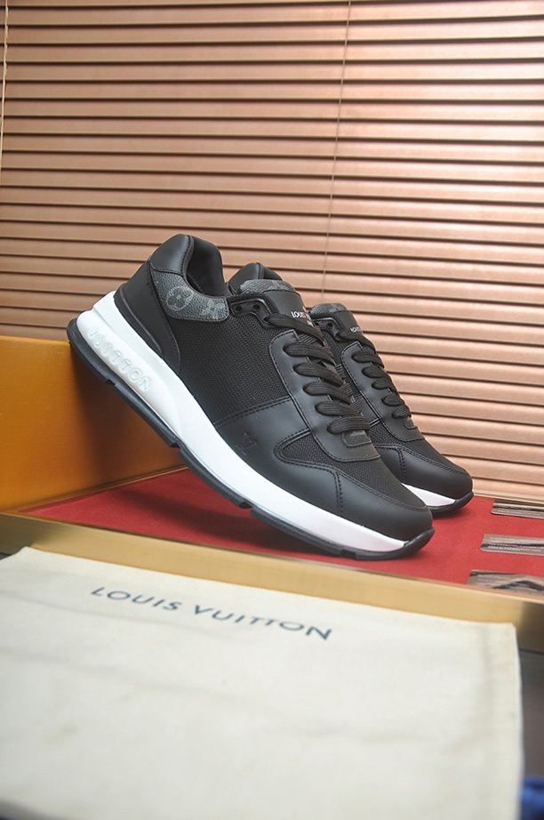 ルイ・ヴィトン スニーカー ランアウェイ・ライン ブラック shoes413 - 画像 (3)