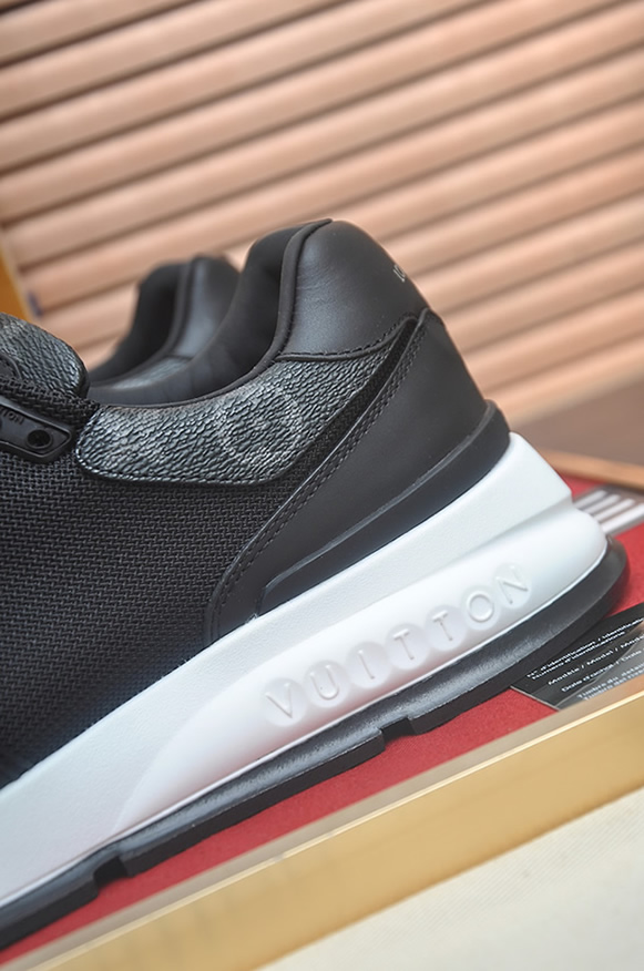 ルイ・ヴィトン スニーカー ランアウェイ・ライン ブラック shoes413 - 画像 (9)