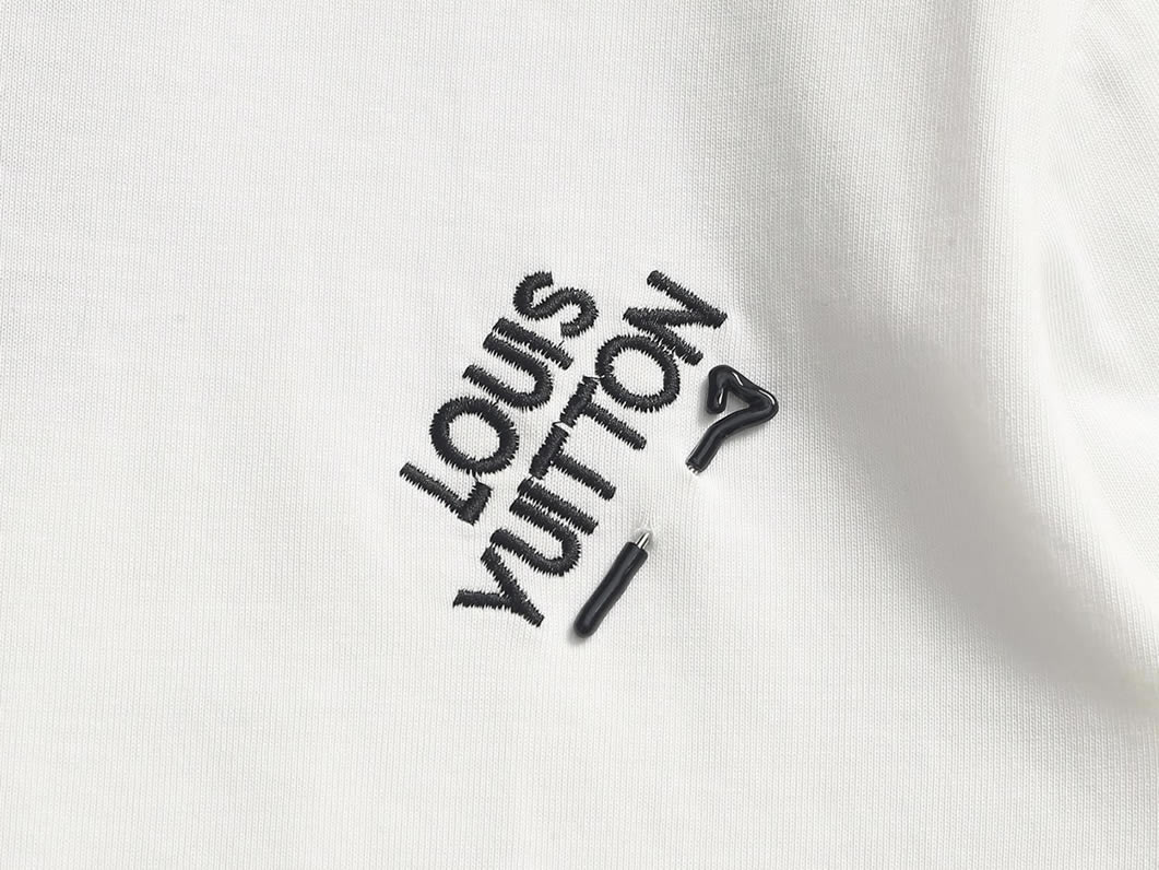 ルイ・ヴィトン Tシャツ ロゴ刺繍 クルーネック ホワイト FS344 - 画像 (4)