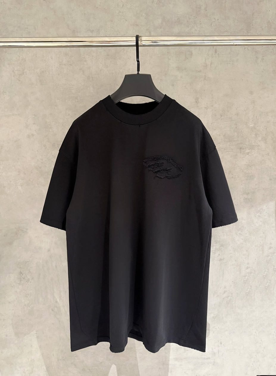 バレンシアガ Tシャツ デストロイ加工 ブラック FS384