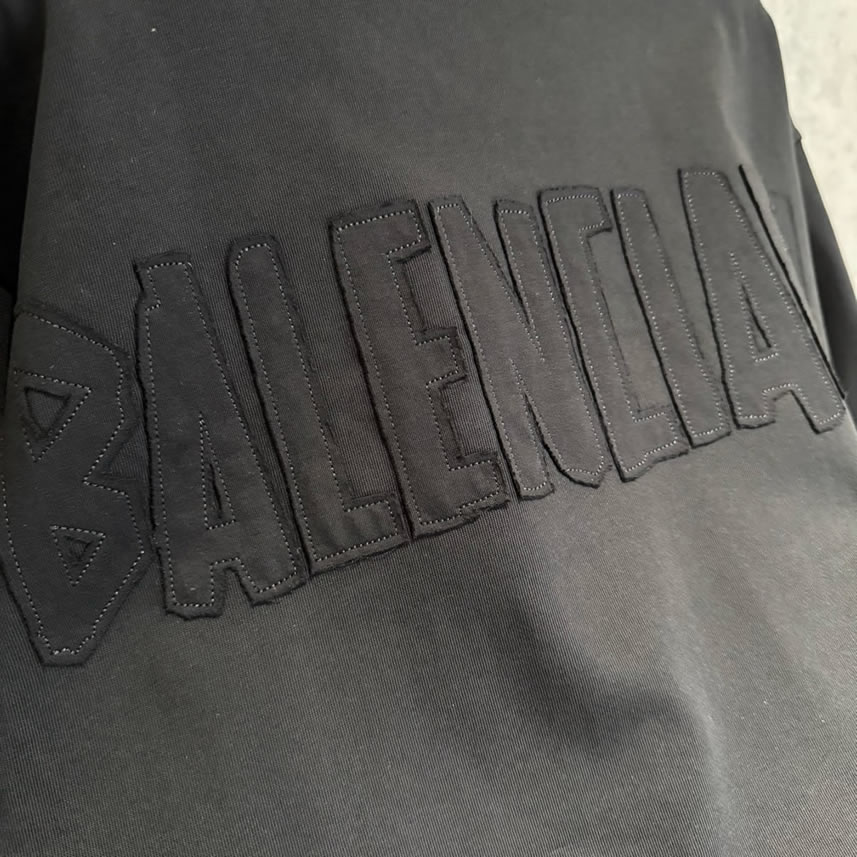 バレンシアガ Tシャツ ロゴ刺繍 ブラック FS393 - 画像 (7)