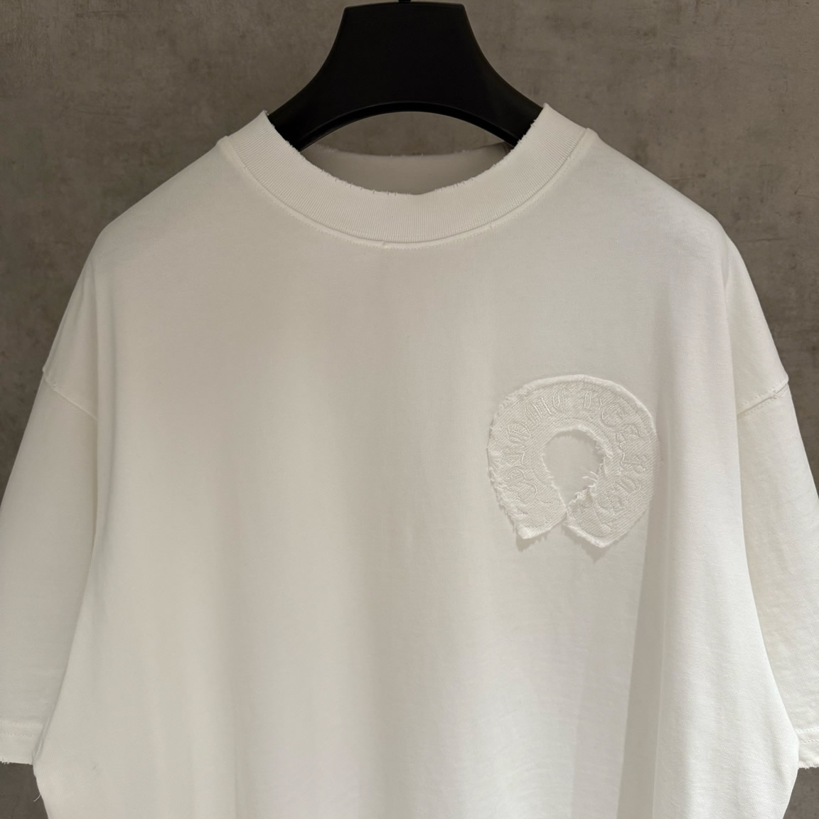 クロムハーツ Tシャツ デストロイ加工 ホワイト FS394 - 画像 (3)