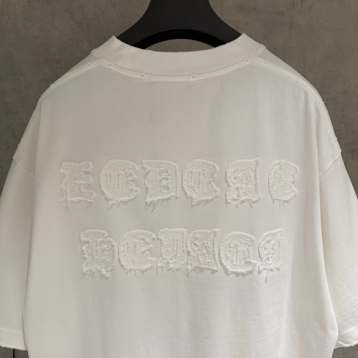 クロムハーツ Tシャツ デストロイ加工 ホワイト FS394 - 画像 (4)