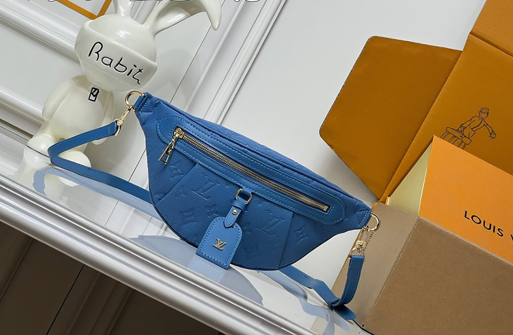 ルイ・ヴィトン ボディバッグ モノグラム ブルー M28356