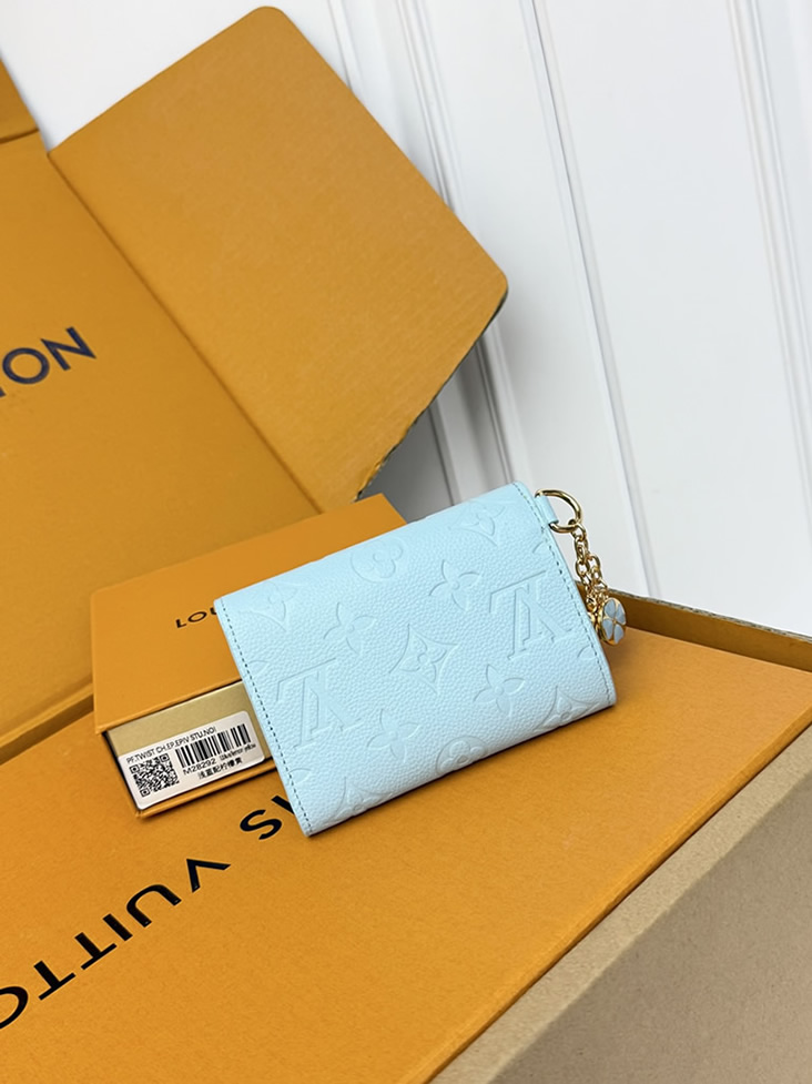 ルイ・ヴィトン 財布 モノグラム・アンプラント ライトブルー M28292 - 画像 (2)