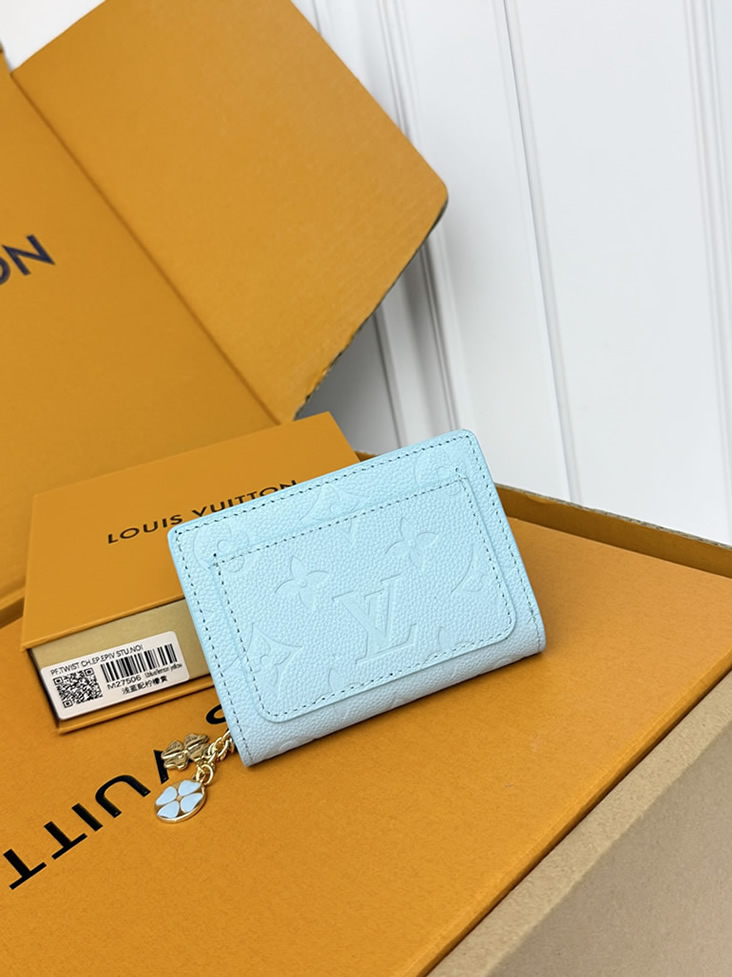 ルイ・ヴィトン 財布 モノグラム・アンプラント ライトブルー M27506 - 画像 (2)