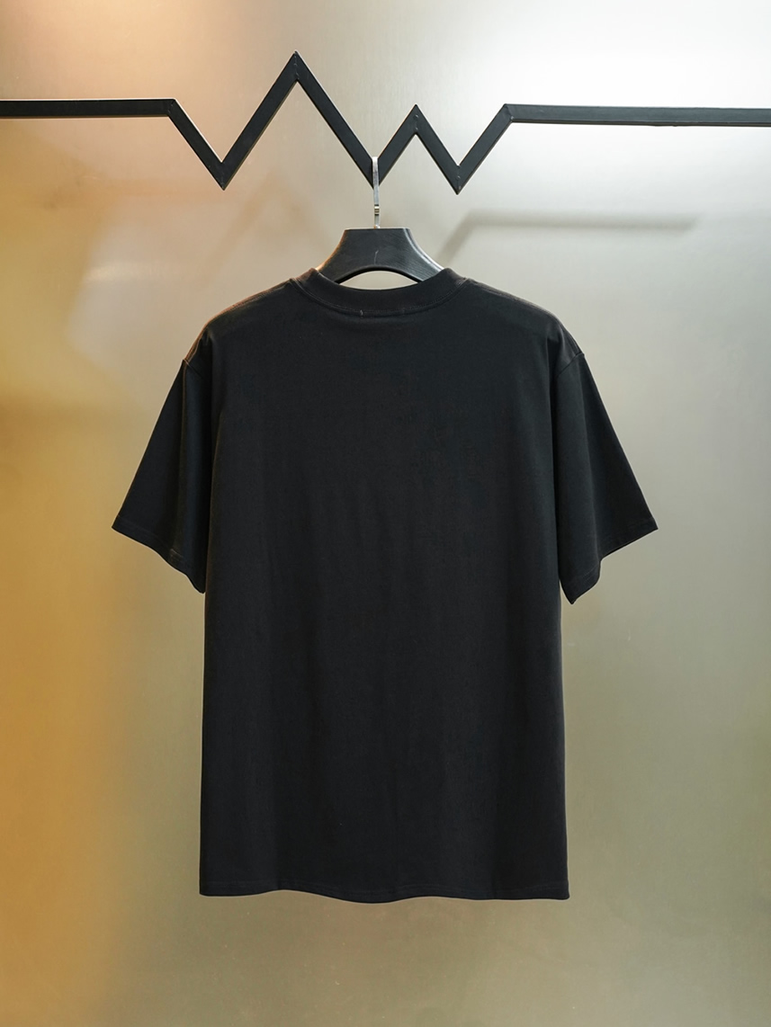 ロエベ ポケット付きTシャツ ロゴ刺繍 FS417 - 画像 (2)