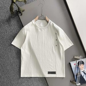 バレンシアガ Tシャツ ボタン装飾 FS421