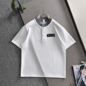 グッチ ヘンリーネックTシャツ ロゴ刺繍 FS427