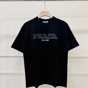 プラダ ロゴTシャツ 立体刺繍 FS435