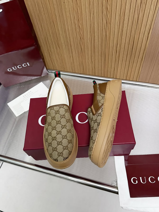 グッチ スリッポン GGキャンバス ベージュ/ブラウン shoes458 - 画像 (3)