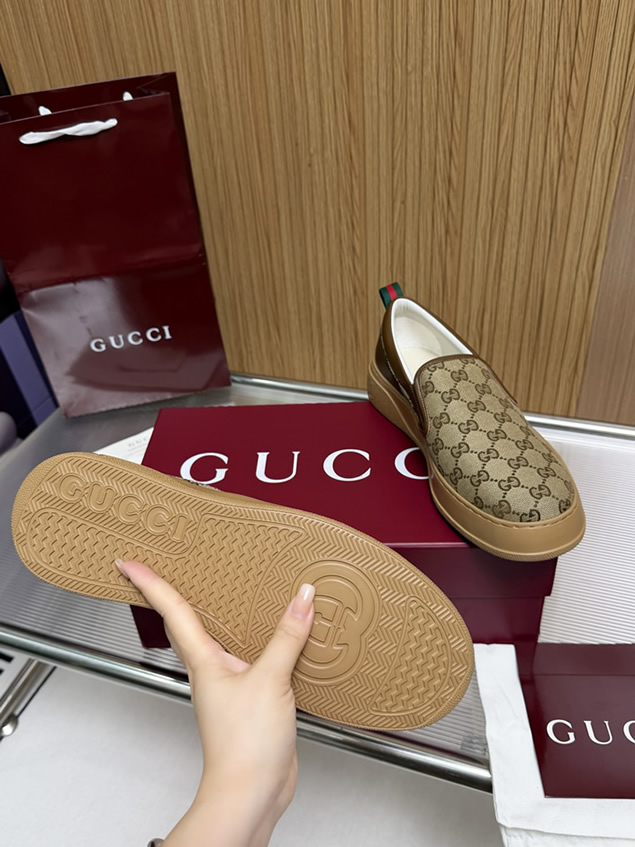 グッチ スリッポン GGキャンバス ベージュ/ブラウン shoes458 - 画像 (9)