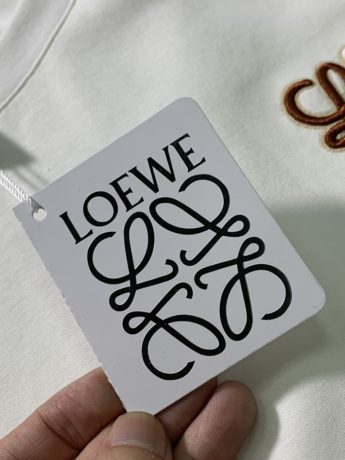 ロエベ アナグラム刺繍 セットアップ ホワイト FS474 - 画像 (7)