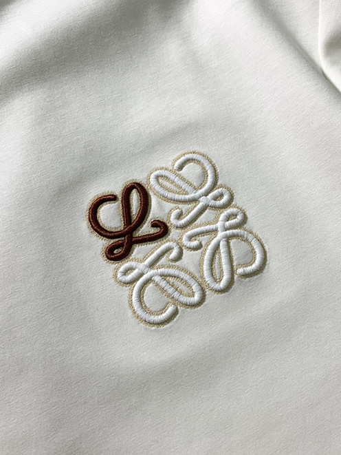ロエベ アナグラム刺繍 セットアップ ホワイト FS474 - 画像 (8)