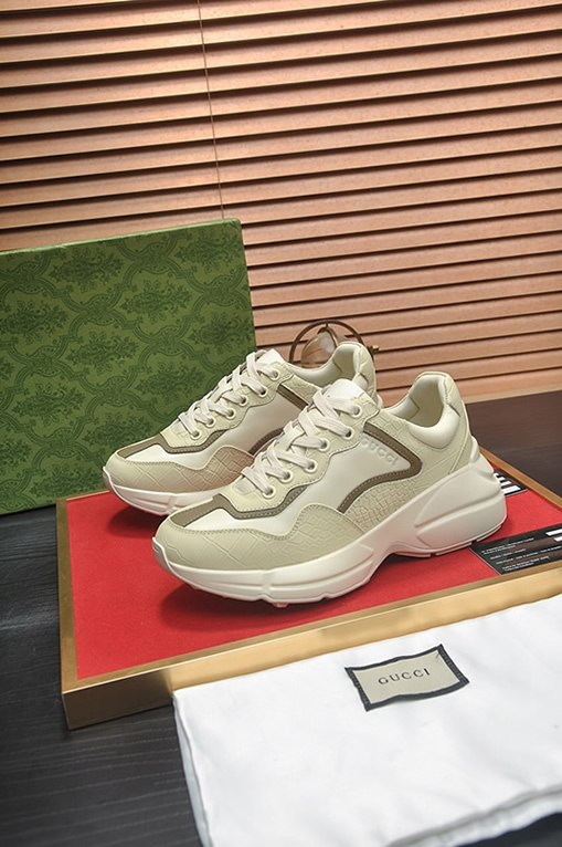 グッチ クロコダイル型押し 厚底スニーカー オフホワイト shoes494 - 画像 (4)