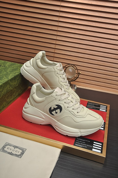 グッチ インターロッキングG 厚底スニーカー オフホワイト shoes495 - 画像 (6)