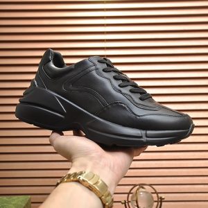 グッチ シンプルレザー 厚底スニーカー ブラック shoes498
