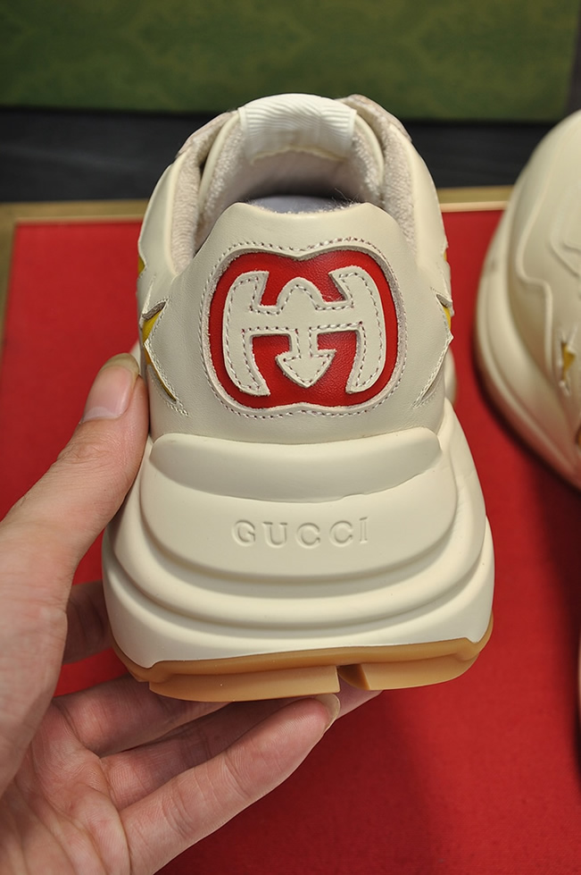 グッチ スターモチーフ 厚底スニーカー オフホワイト shoes502 - 画像 (9)