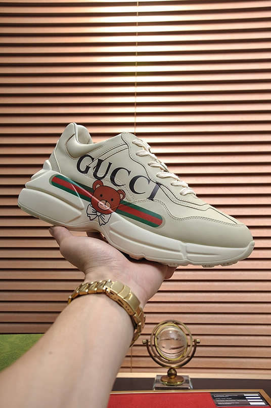 グッチ テディベア・ウェブストライプ 厚底スニーカー オフホワイト shoes503