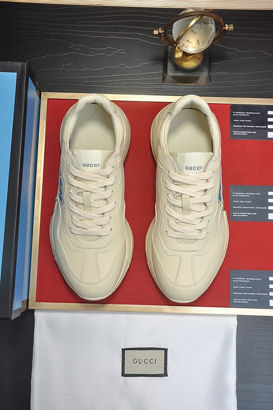 グッチ ドナルドダック「FLASH」厚底スニーカー オフホワイト shoes505 - 画像 (2)