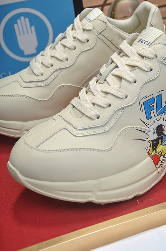 グッチ ドナルドダック「FLASH」厚底スニーカー オフホワイト shoes505 - 画像 (8)
