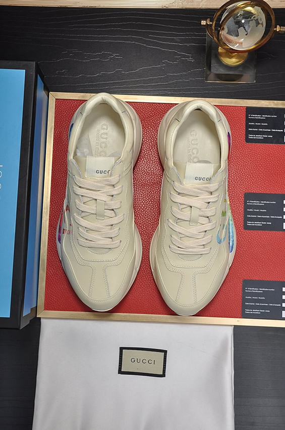グッチ レインボーロゴ 厚底スニーカー オフホワイト shoes507 - 画像 (2)