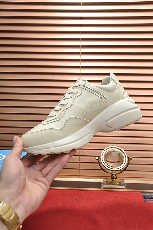 グッチ アップルモチーフ 厚底スニーカー オフホワイト shoes509 - 画像 (5)
