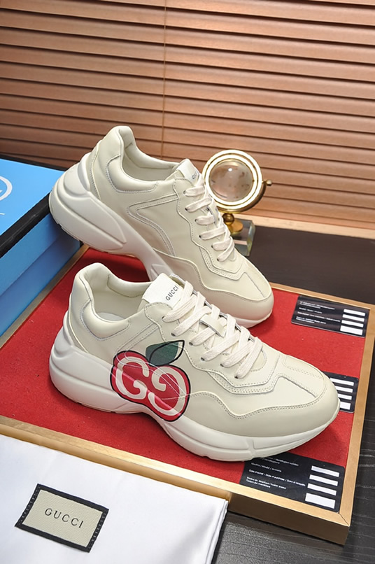 グッチ アップルモチーフ 厚底スニーカー オフホワイト shoes509 - 画像 (6)