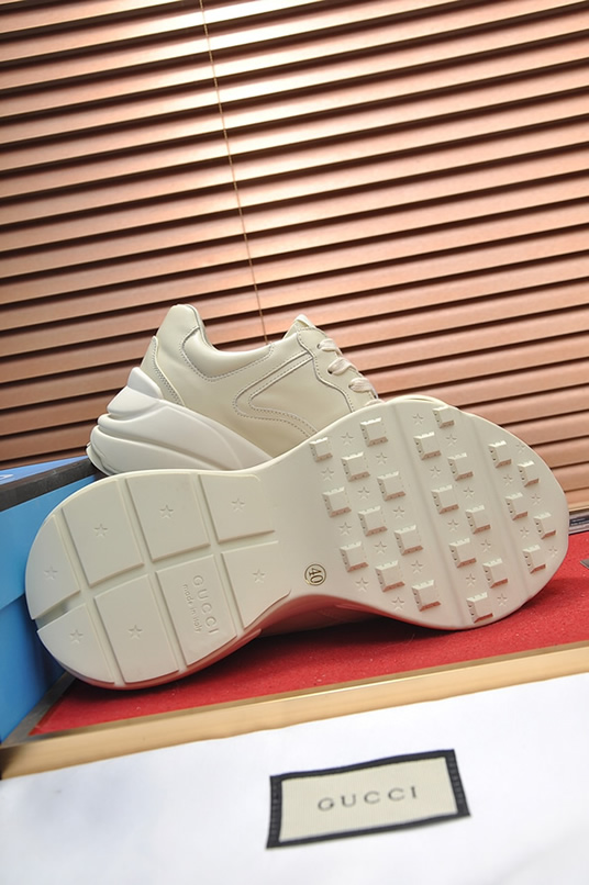 グッチ アップルモチーフ 厚底スニーカー オフホワイト shoes509 - 画像 (7)