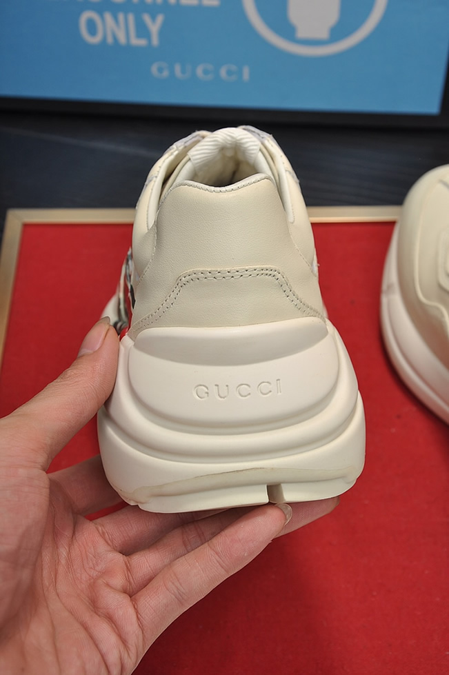 グッチ インターロッキングG・ウェブストライプ 厚底スニーカー オフホワイト shoes511 - 画像 (9)