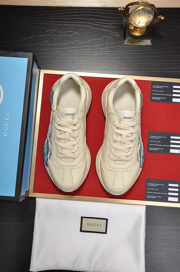 グッチ 浮世絵風波モチーフ 厚底スニーカー オフホワイト shoes513 - 画像 (2)
