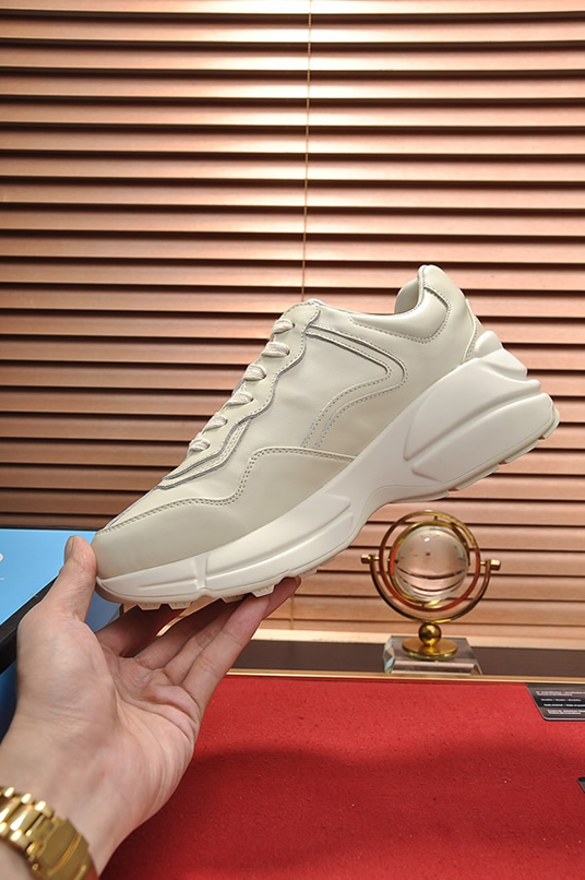 グッチ 浮世絵風波モチーフ 厚底スニーカー オフホワイト shoes513 - 画像 (5)