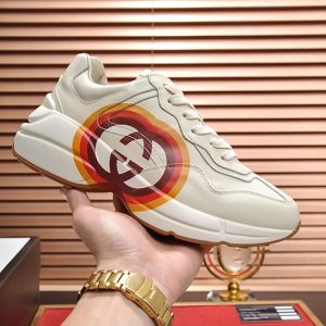 グッチ ヴィンテージロゴ 厚底スニーカー オフホワイト shoes515