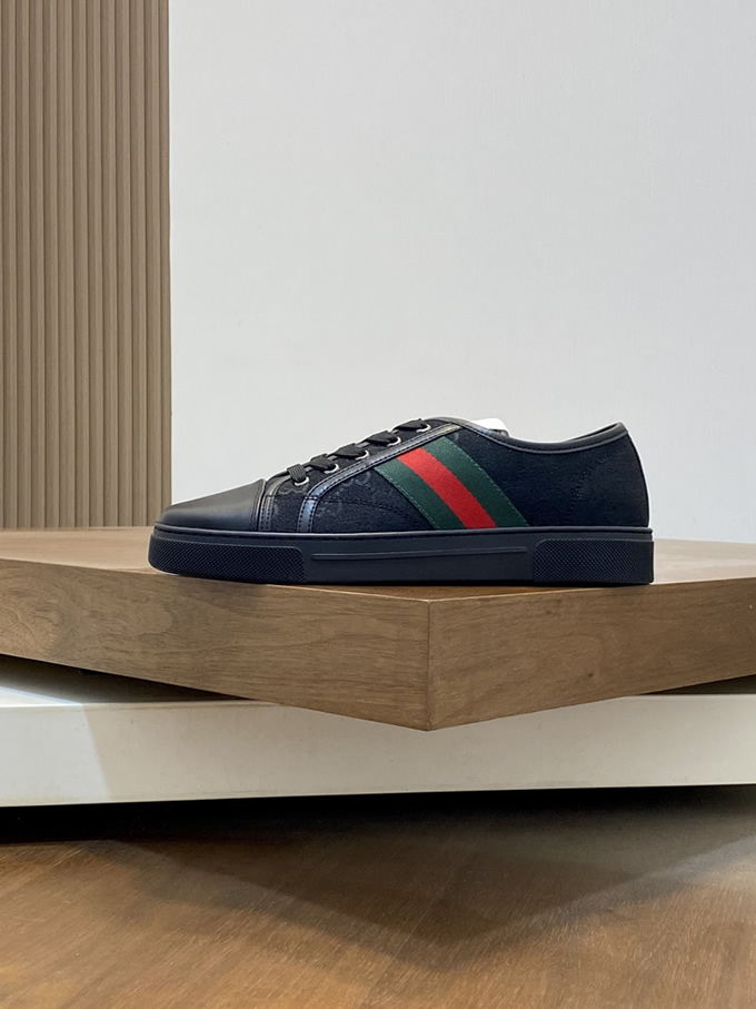 グッチ GGキャンバス ウェブストライプ スニーカー ブラック shoes520 - 画像 (3)